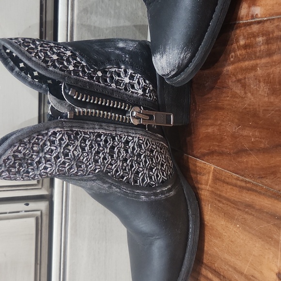 Circle G Boots - Picture 7 of 16